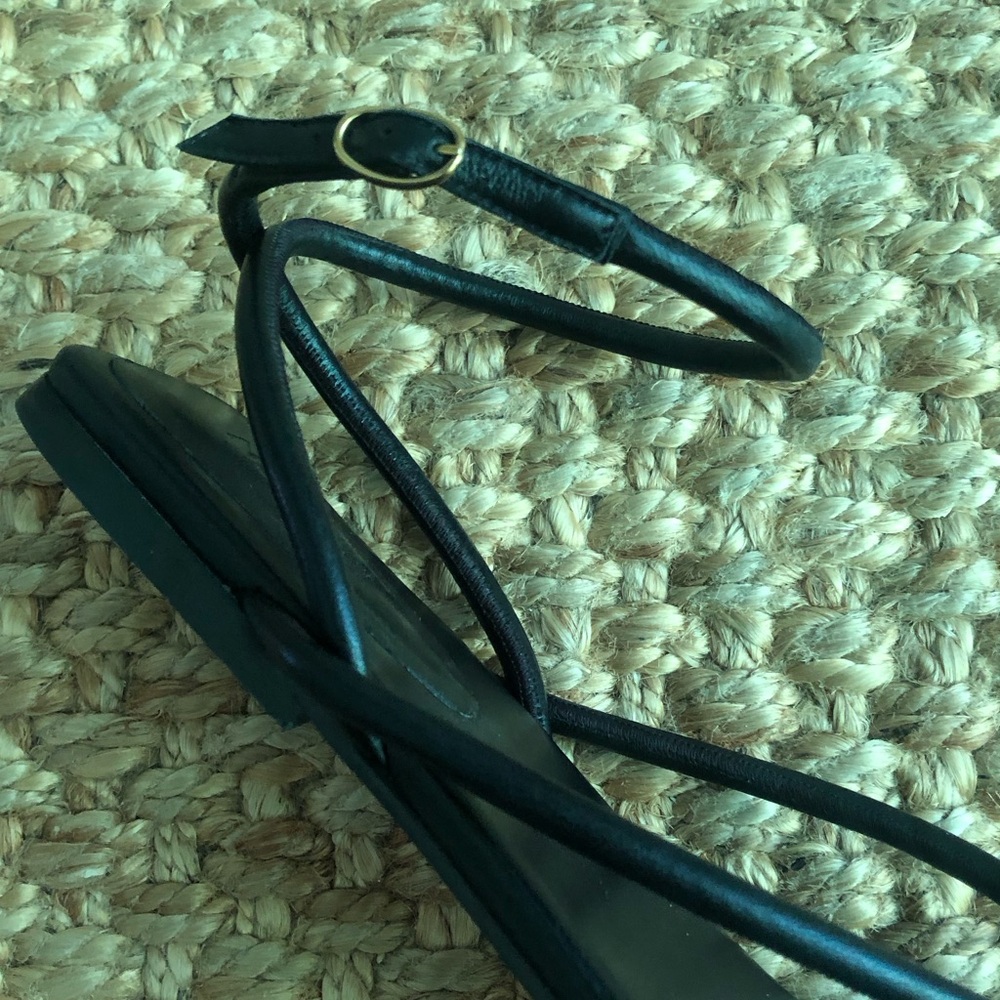 Neous Black Leather Minimalist Sandal. Size 38 - Picture 9 of 12